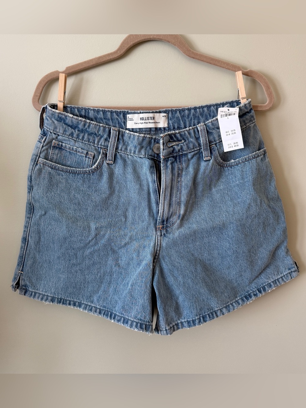 CURVY High-Rise Relaxed Denim Short
